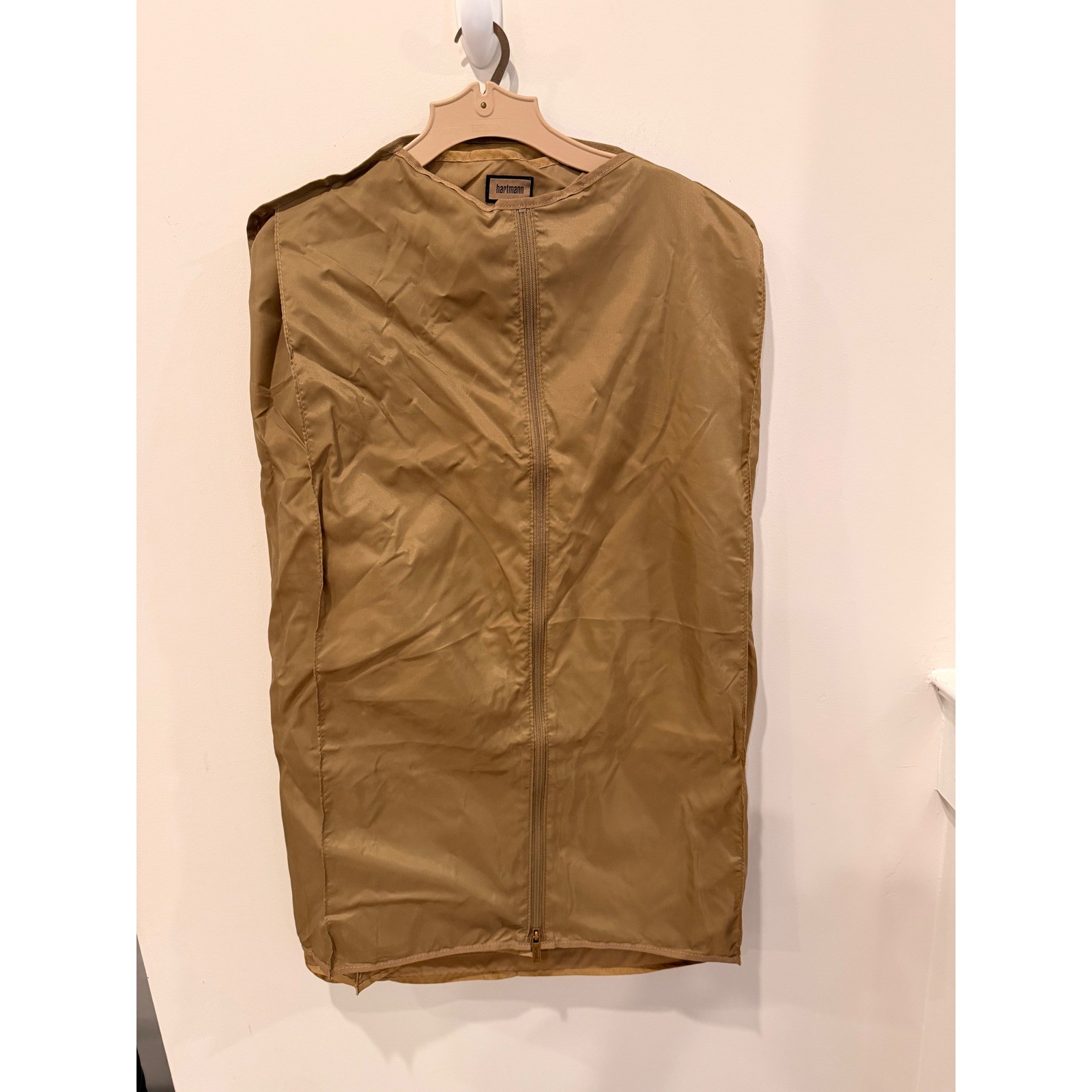 Hartmann Travel Garment Bag w/ Original Hartmann Hanger Tan Nylon Suit Carrier