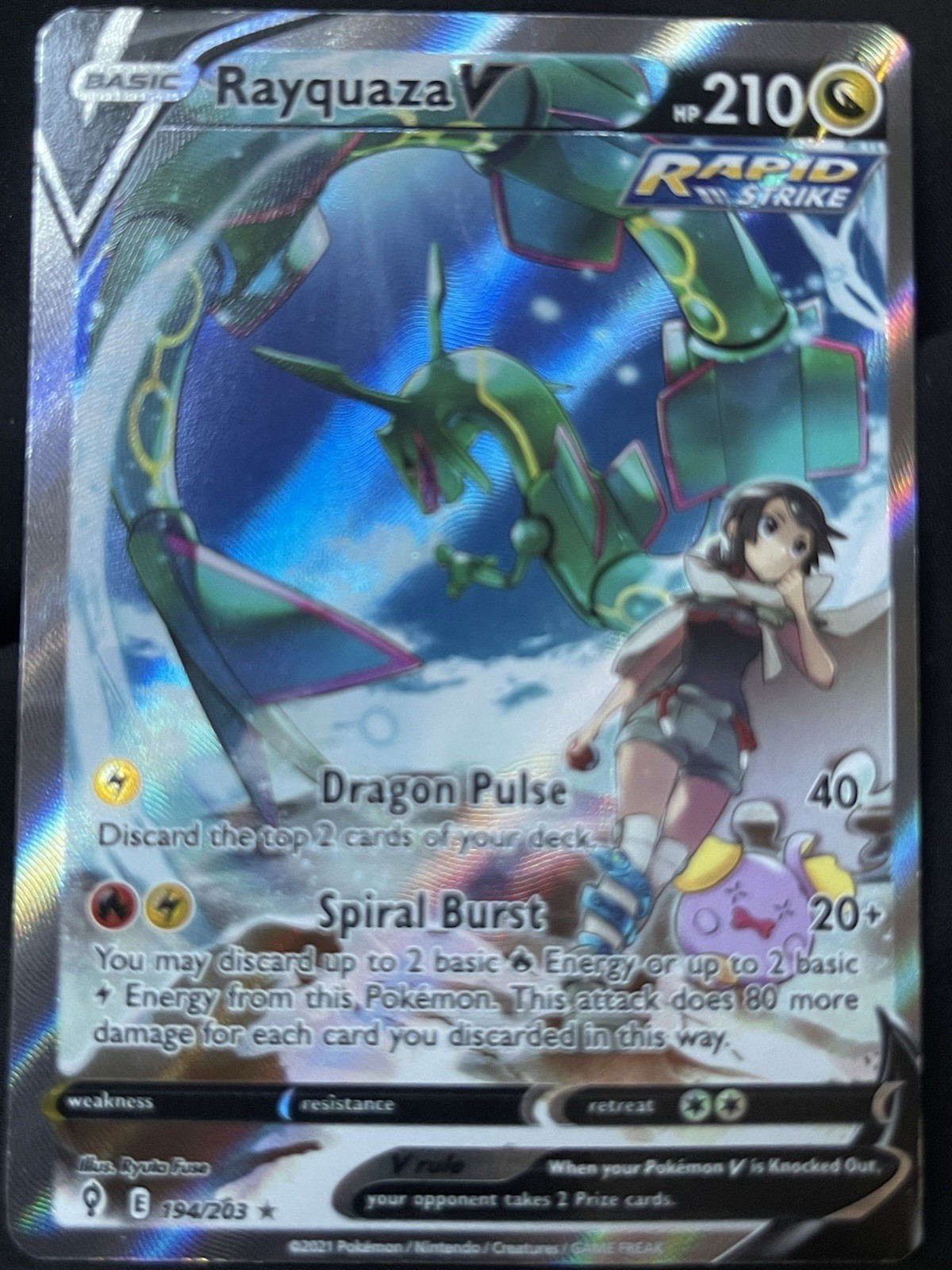 Pokemon Rayquaza V 194/203 Evolving Skies Full Art Holo Ultra Rare 210HP Pokemon Rayquaza V 194/203 Evolving Skies Full Art Holo Ultra Rare 210HP