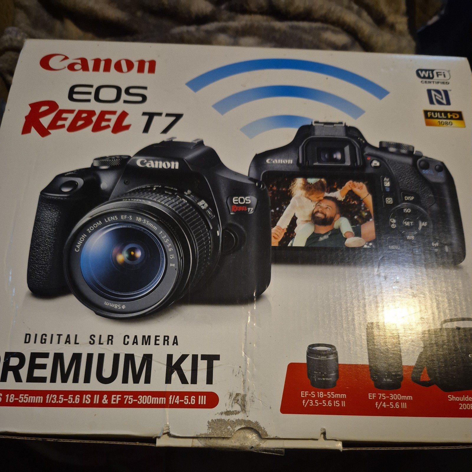 Canon EOS Rebel T7 DSLR Double Zoom Kit 18-55mm 75-300mm 24.1MP Pristine Canon EOS Rebel T7 DSLR Double Zoom Kit 18-55mm 75-300mm 24.1MP Pristine