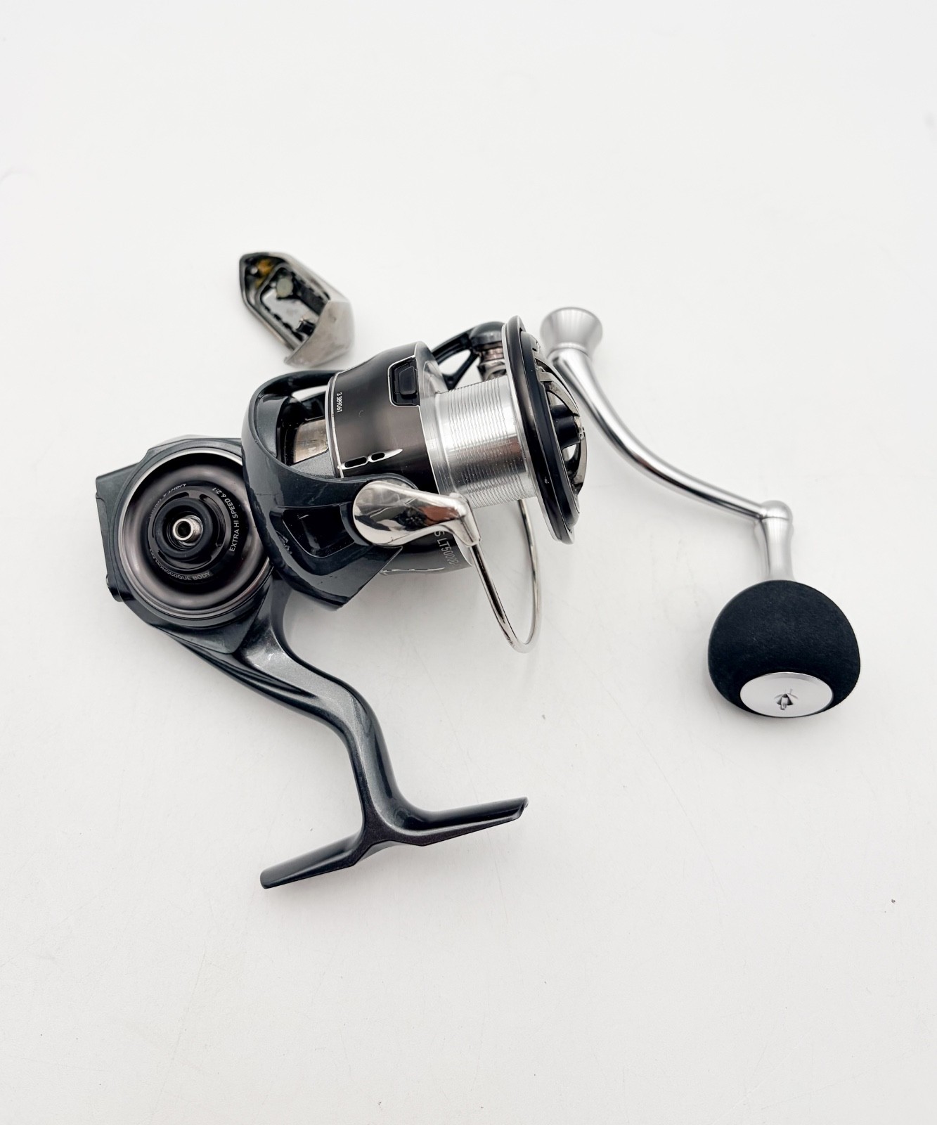 DAIWA 24 LUVIAS LT 5000D-CXH Spinning Reel 2024 Model  225g