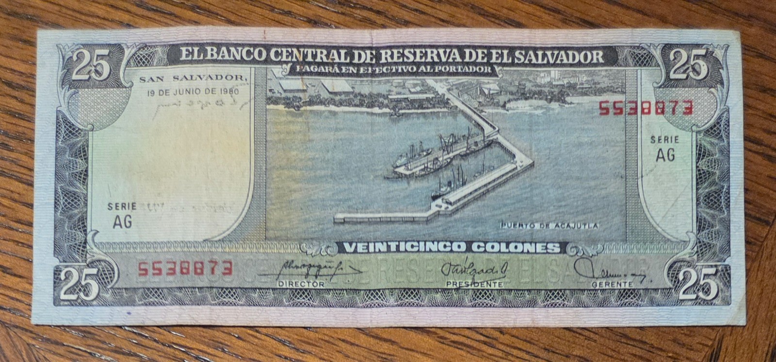 El Salvador 25 colones 1980. (10/diciembre/1980). VF banknote. El Salvador 25 colones 1980. (10/diciembre/1980). VF banknote.