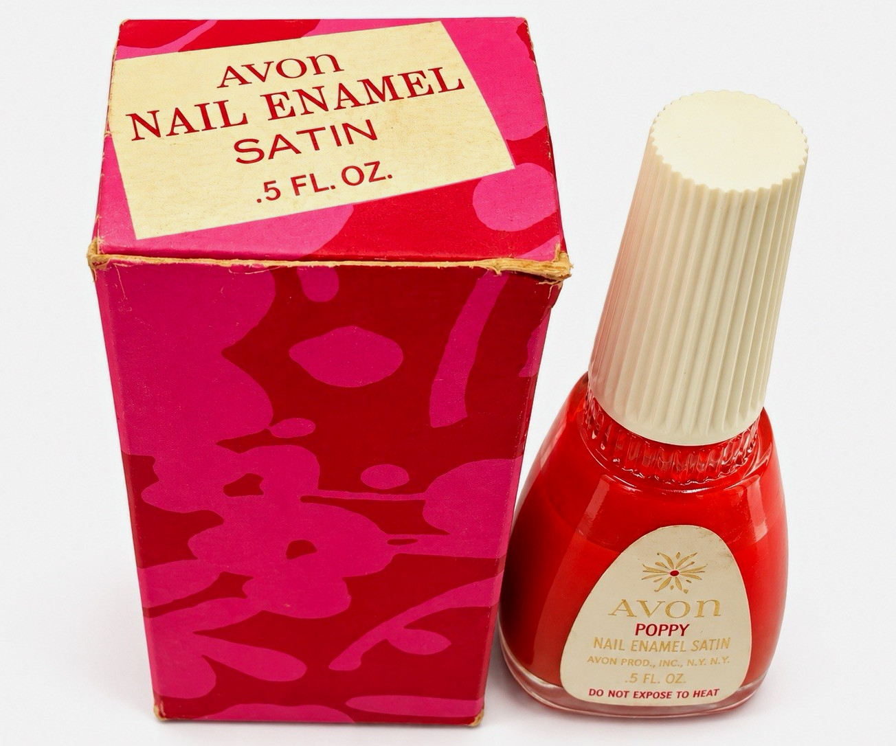RARE 1960s Avon Poppy Nail Enamel Satin Vintage Polish Original Box .5 oz