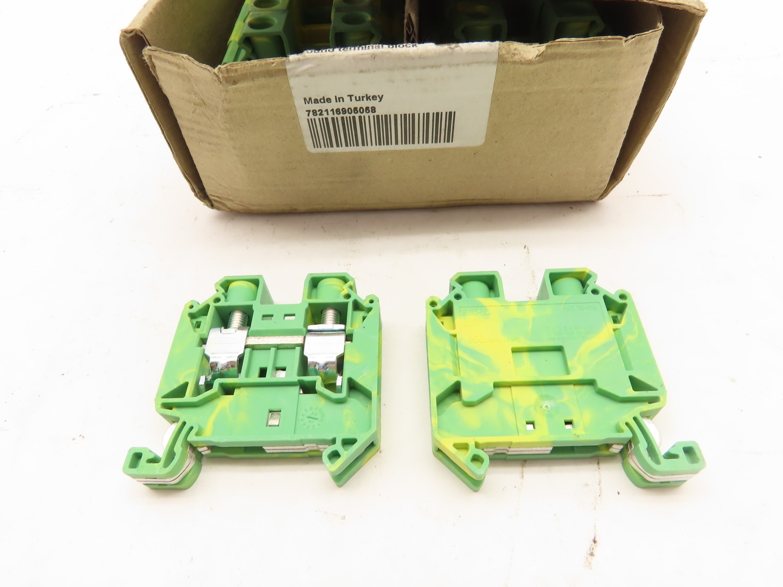 Eaton XBUT16PE Box of (50)DIN Rail Ground Terminal Blocks 600v 101a 16-4Awg 14mm