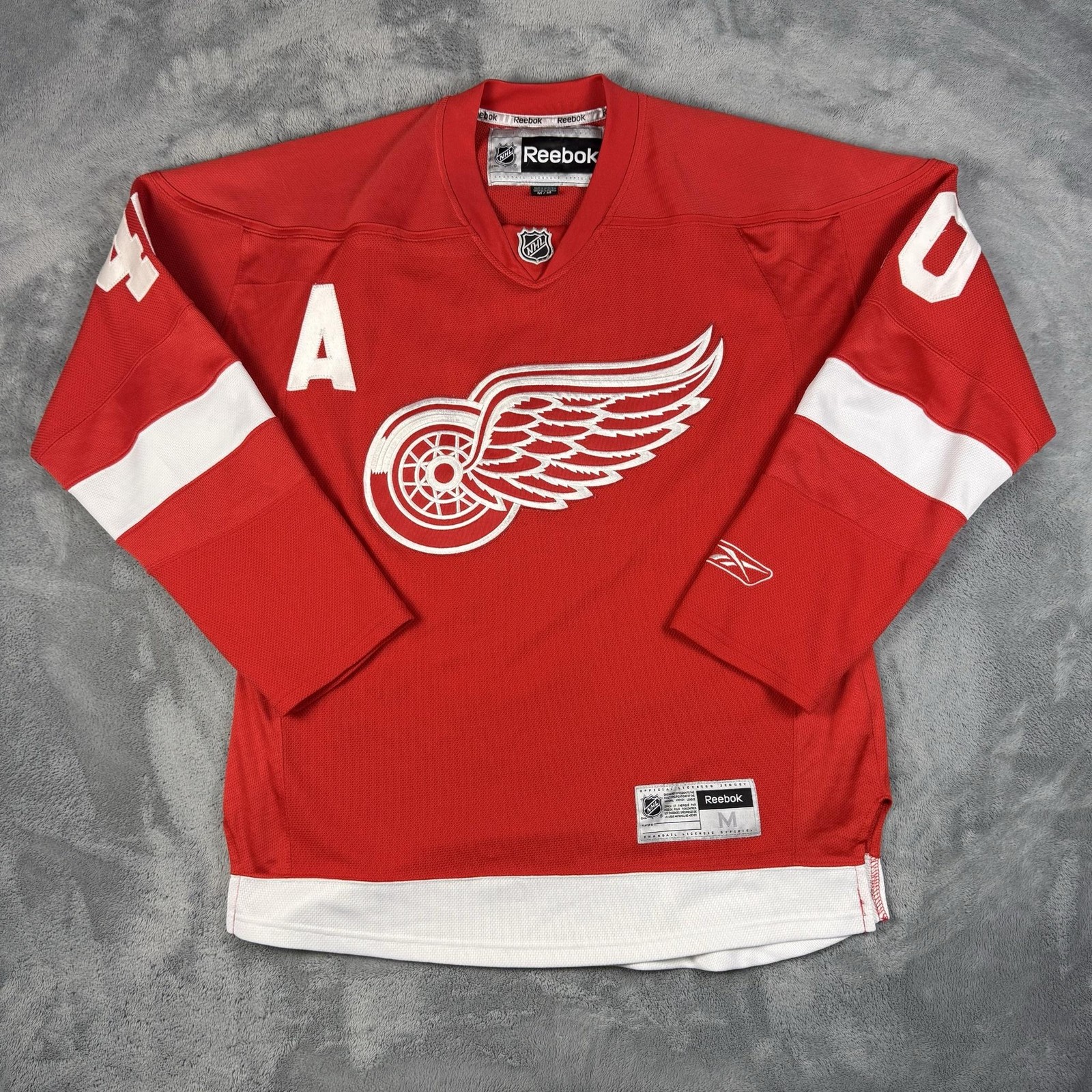 Detroit Red Wings Jersey Mens Medium Red NHL Hockey Reebok Henrik Zetterberg 40