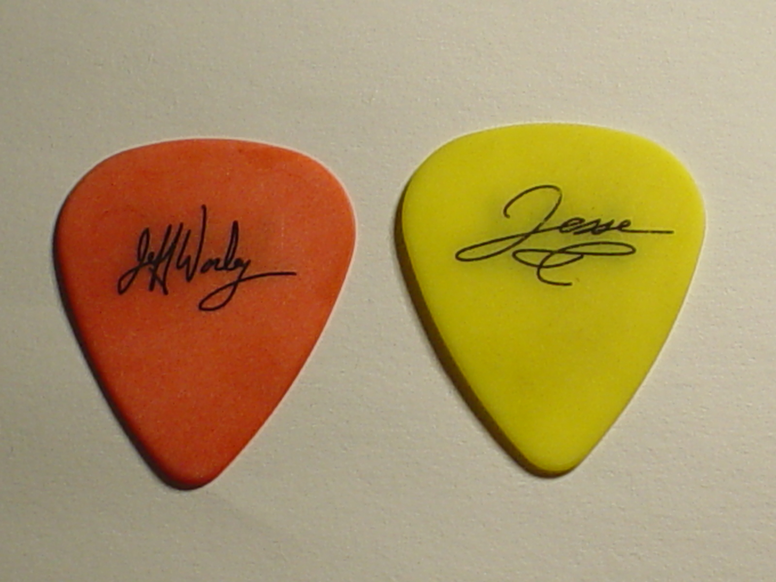 2 JACKYL Logo Jeff Worley Jesse James Dupree Signature Concert Tour GUITAR PICK 2 JACKYL Logo Jeff Worley Jesse James Dupree Signature Concert Tour GUITAR PICK
