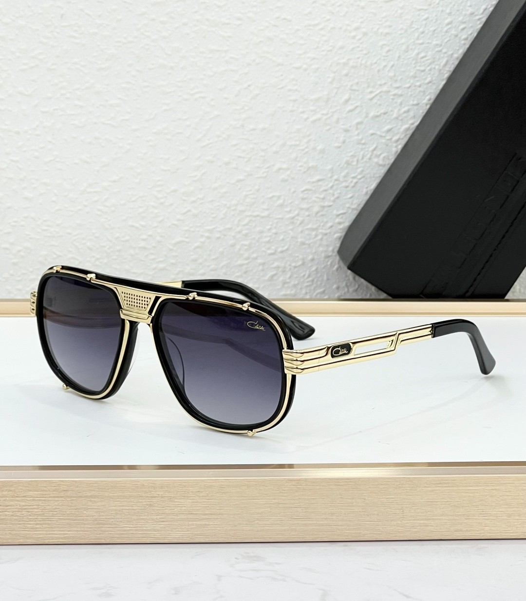 Cazal Style Unisex Sunglasses - MODEL: MOD665 - SIZE: 60口15-145 Cazal Style Unisex Sunglasses - MODEL: MOD665 - SIZE: 60口15-145