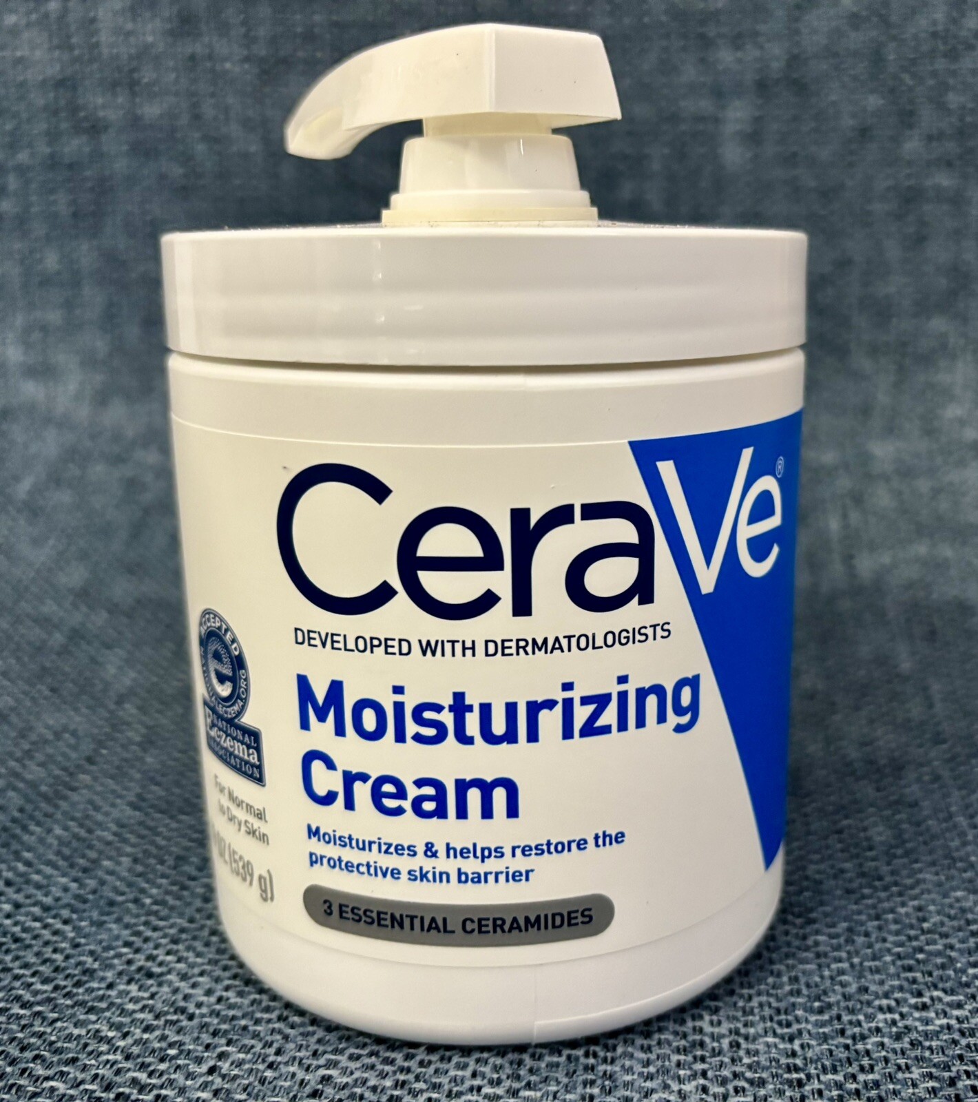 CeraVe Daily Moisturizing Cream with Pump  (19 oz.) 