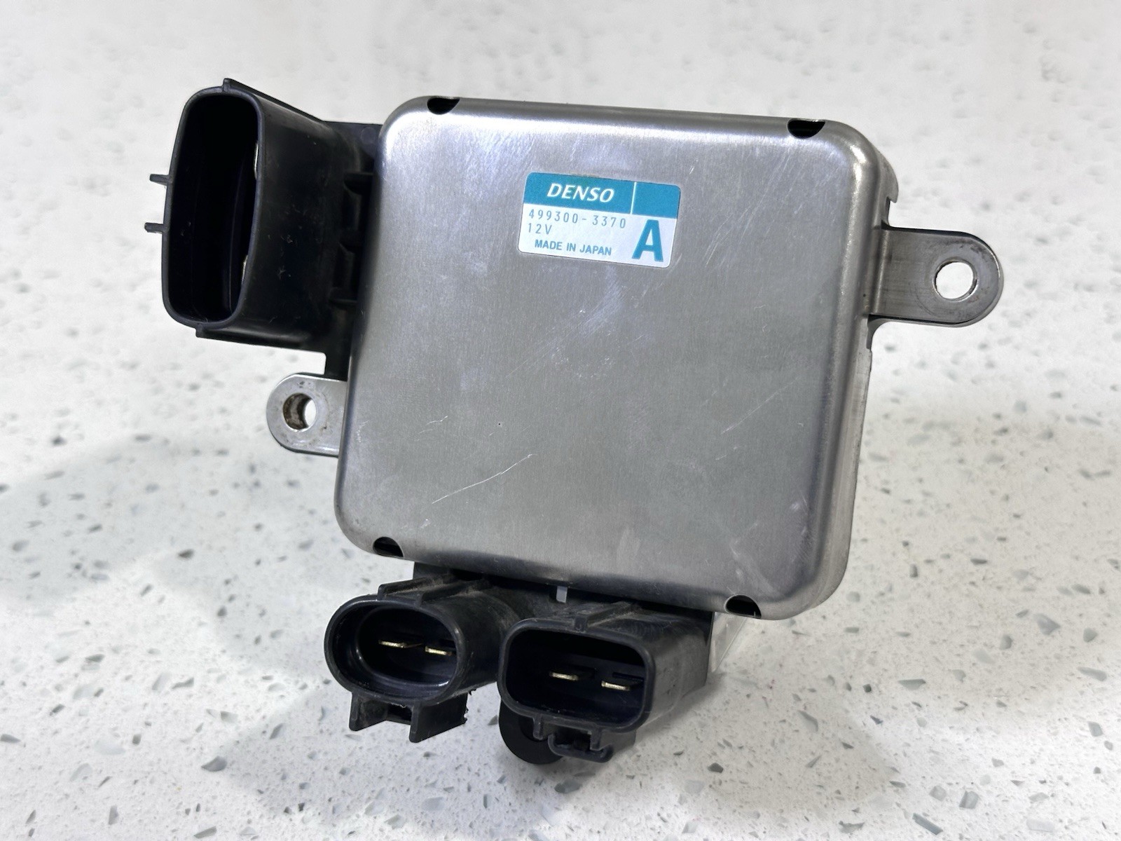 2007-2015 Mazda CX-9 Radiator Fan Control Module Cooling Relay 4993003370 2007-2015 Mazda CX-9 Radiator Fan Control Module Cooling Relay 4993003370