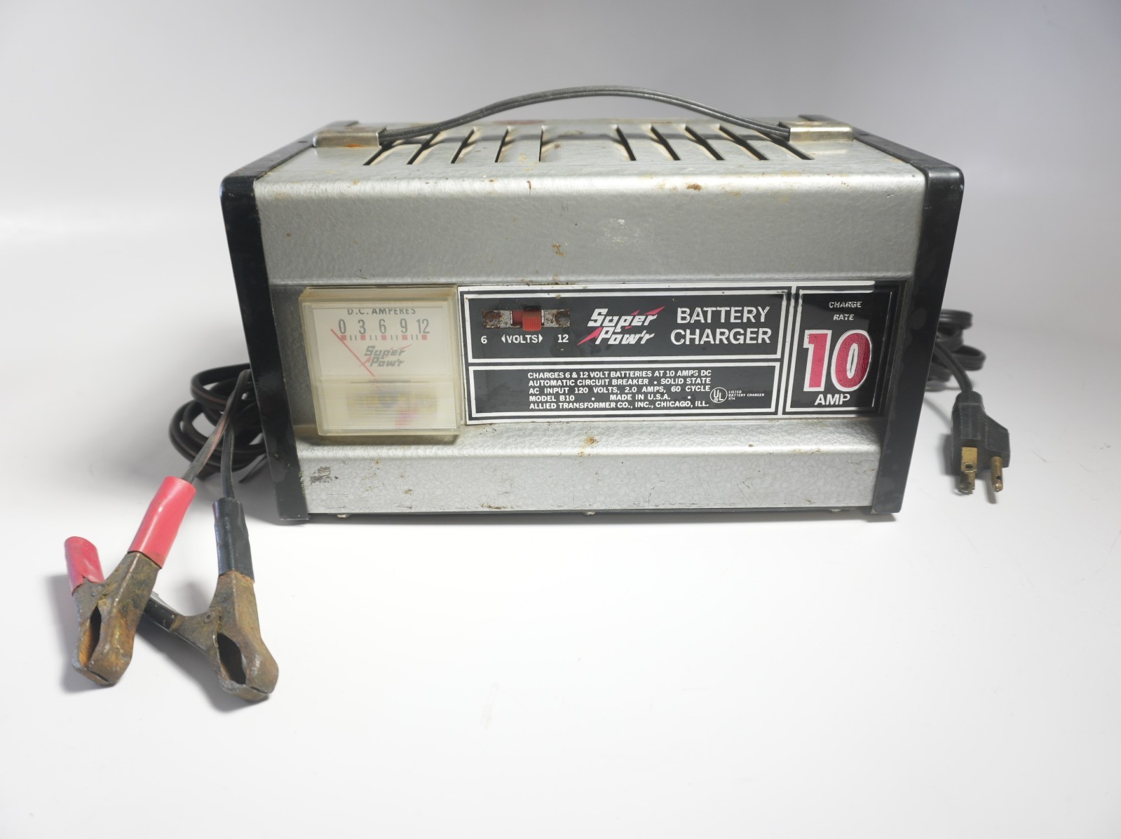 Vintage Super Pow\'r Heavy Duty Battery Charger MCM 10A 6v / 12V