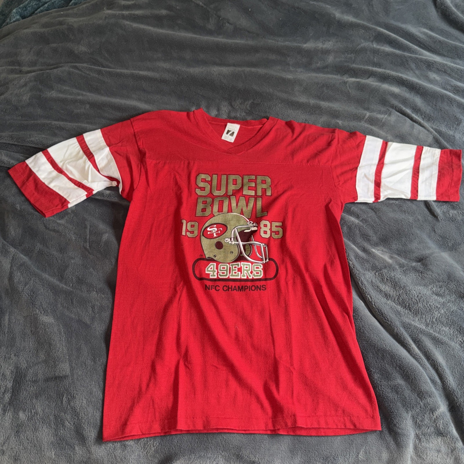 Hard To Find Vtg 1985 NFC Champs SF 49ers Super Bowl Tshirt, Sz M, Never Worn Hard To Find Vtg 1985 NFC Champs SF 49ers Super Bowl Tshirt, Sz M, Never Worn