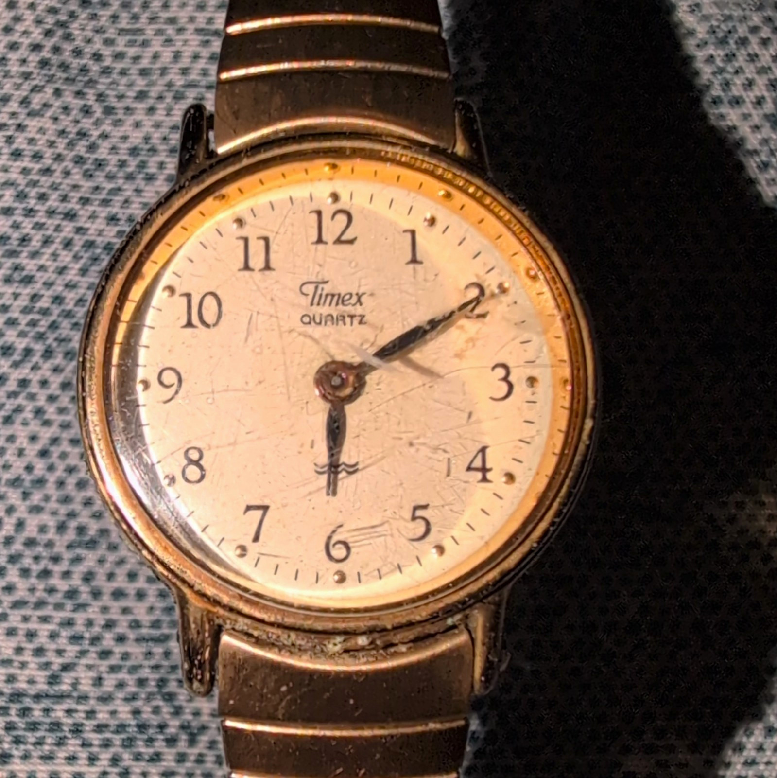 Timex Vintage Women's Quartz Gold Tone Expansion Bracelet White Dial Arabic Timex Vintage Women's Quartz Gold Tone Expansion Bracelet White Dial Arabic