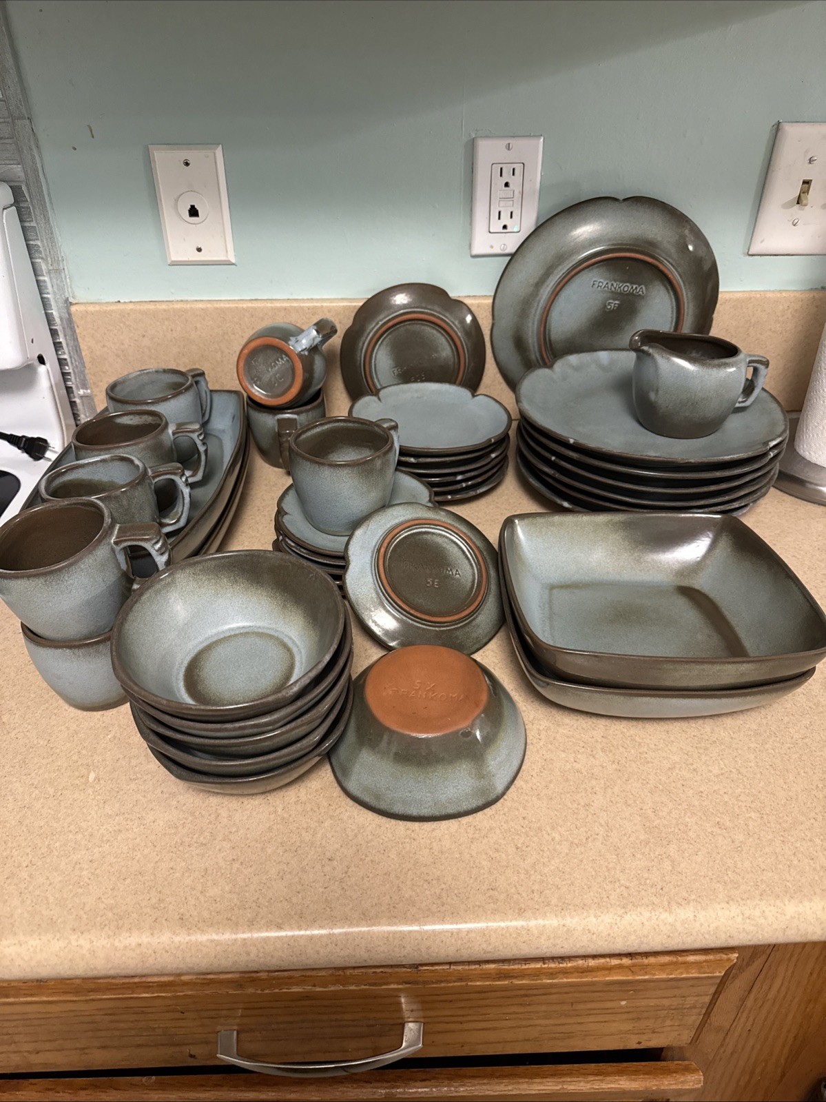 frankoma Vintage pottery vintage 39 piece Rare Last Of Its Kind Company 1940 frankoma Vintage pottery vintage 39 piece Rare Last Of Its Kind Company 1940