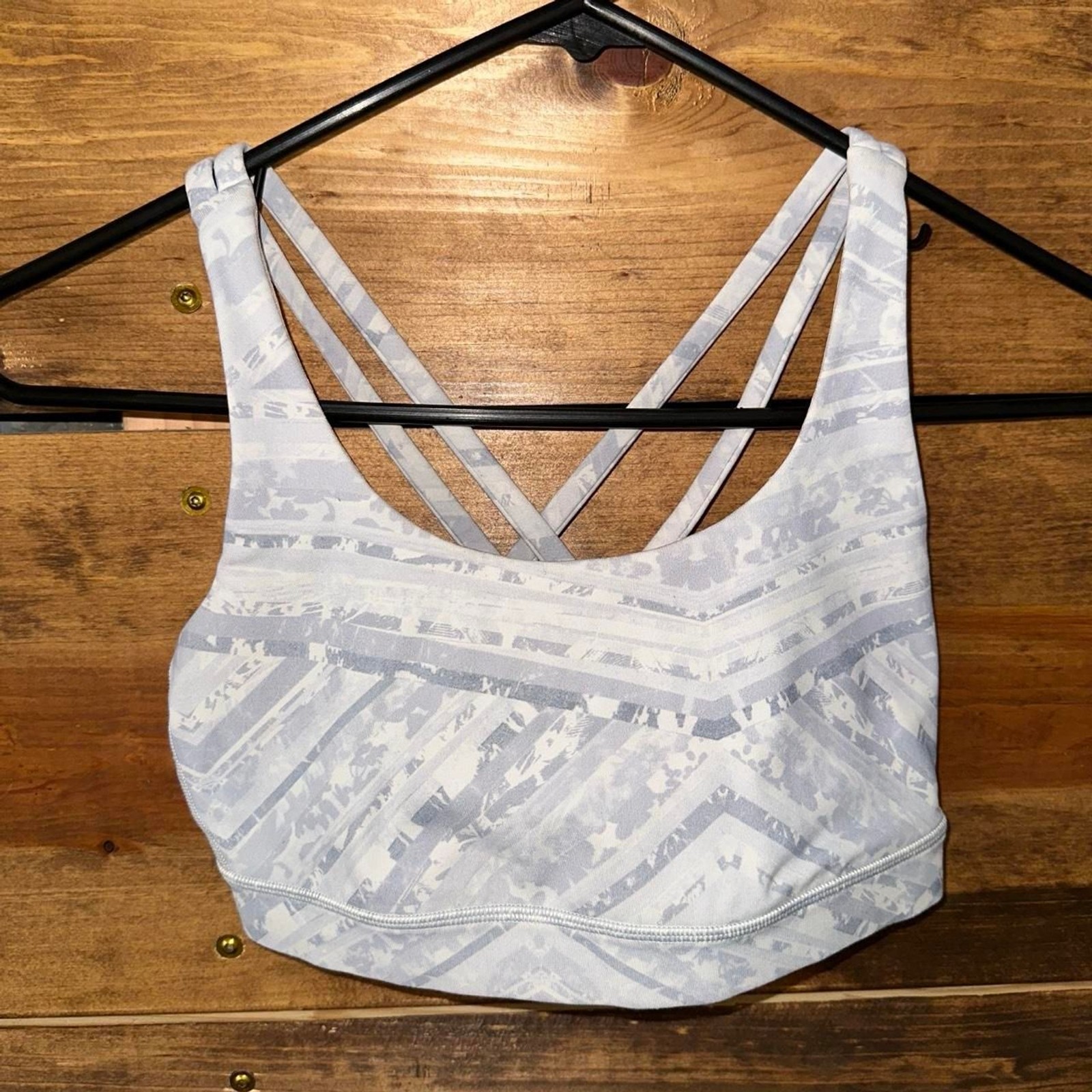 Lululemon Women\'s Blue and White Bra Lululemon Women\'s Blue and White Bra
