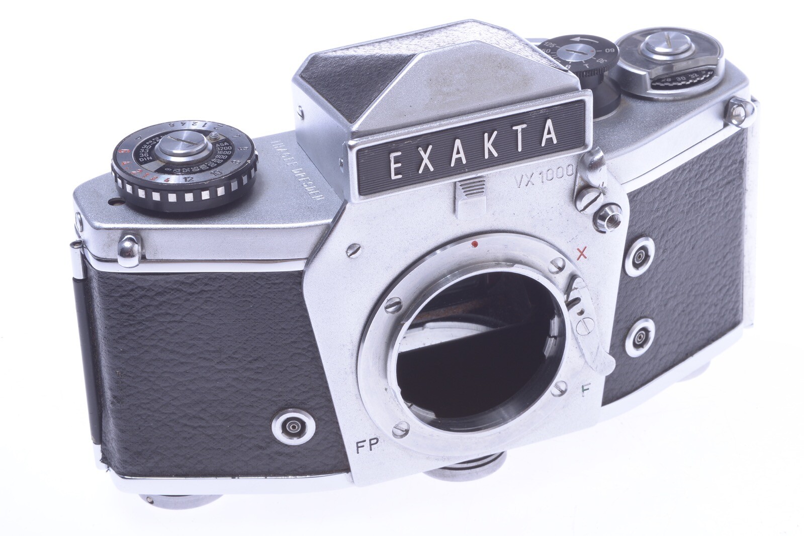 ✅ IHAGEE EXAKTA VX 1000 35MM CAMERA W/ PRISM & SPOOL *READ* NO LENS