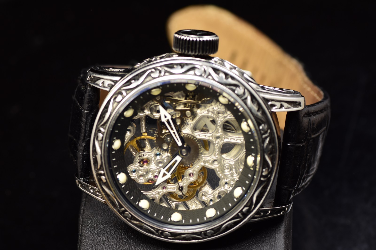 RARE Invicta Vintage Mechanical Black Skeleton Dial Black Tone Men\'s Watch 52mm