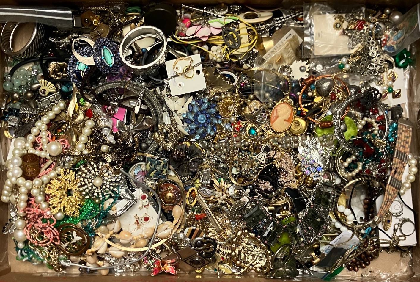 Massive 18+ Pound Jewelry Estate Lot Vintage to Now Broken Scrap Used Gold Tone