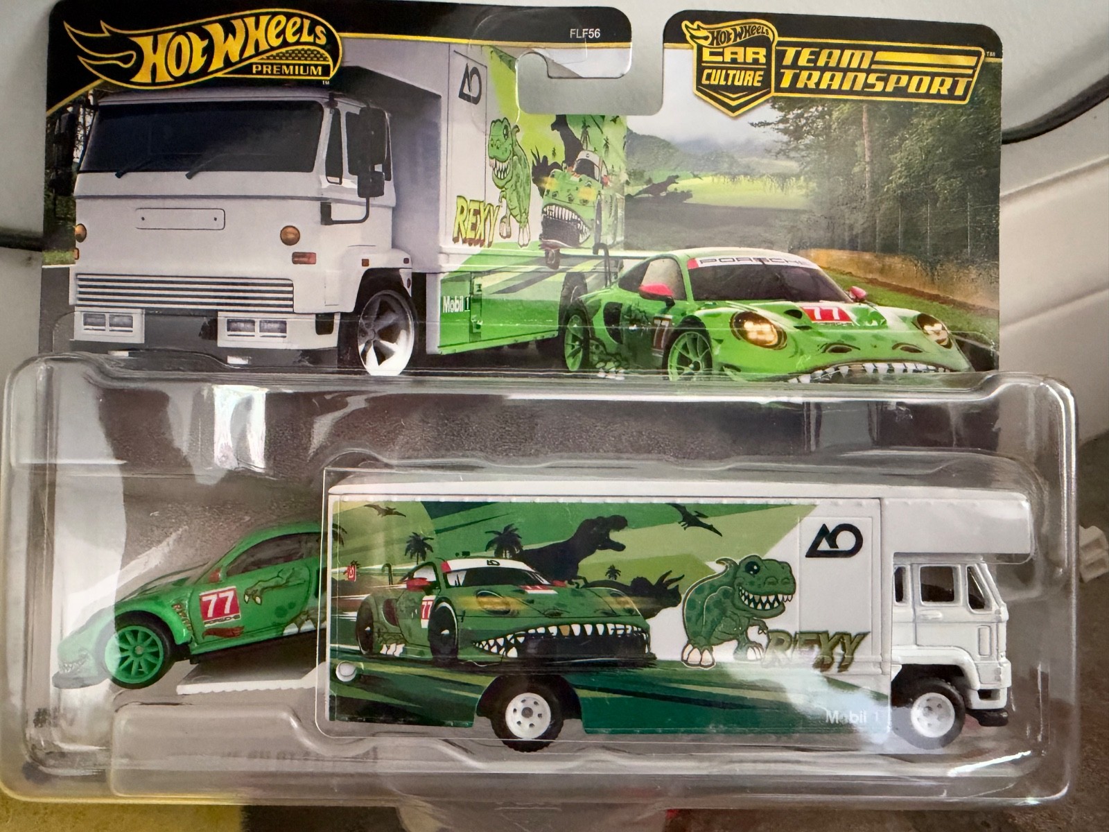 hot wheels team transport “Rexy” - Fleet Street hot wheels team transport “Rexy” - Fleet Street