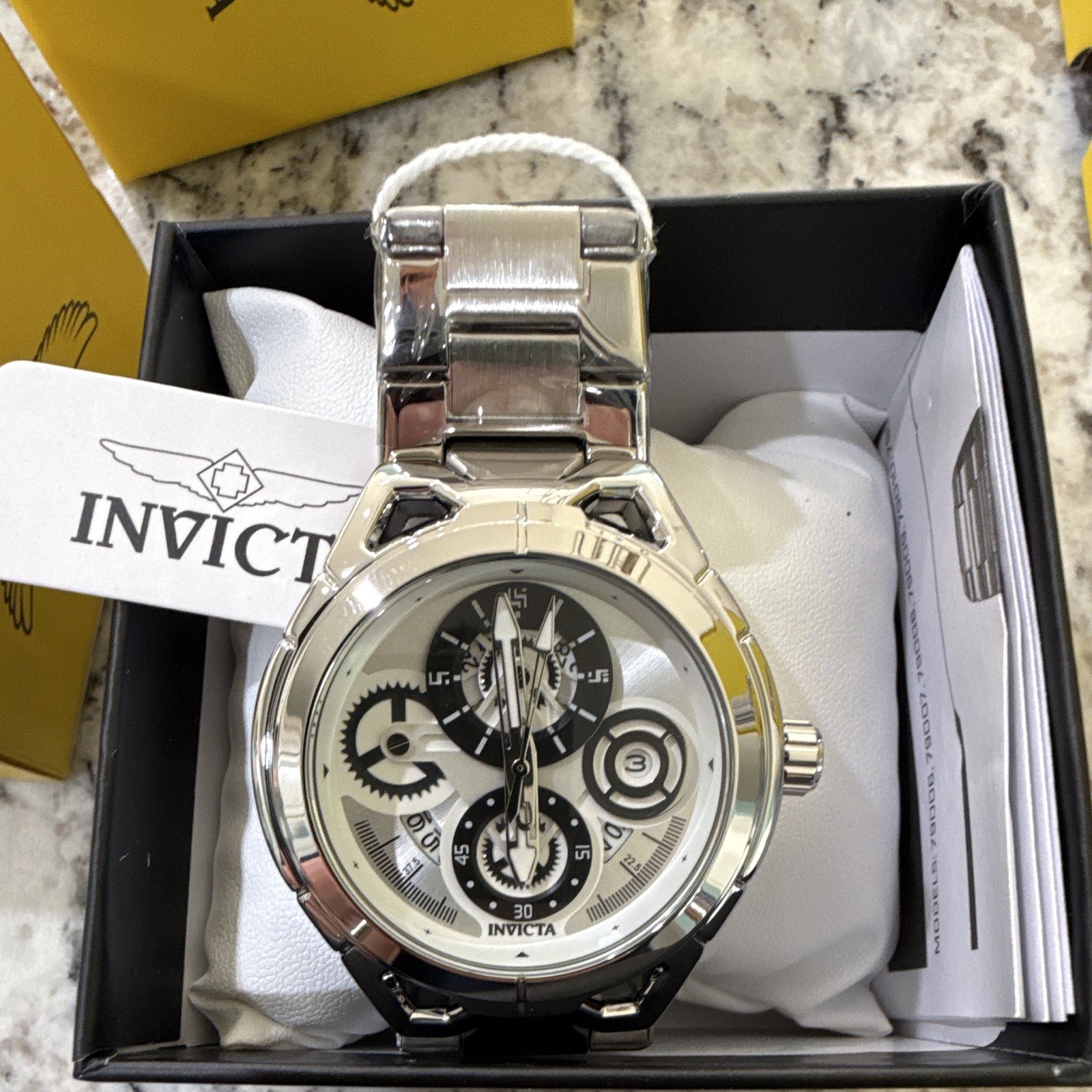 Invicta Men's Silver Stainless Steel Invicta Men's Silver Stainless Steel