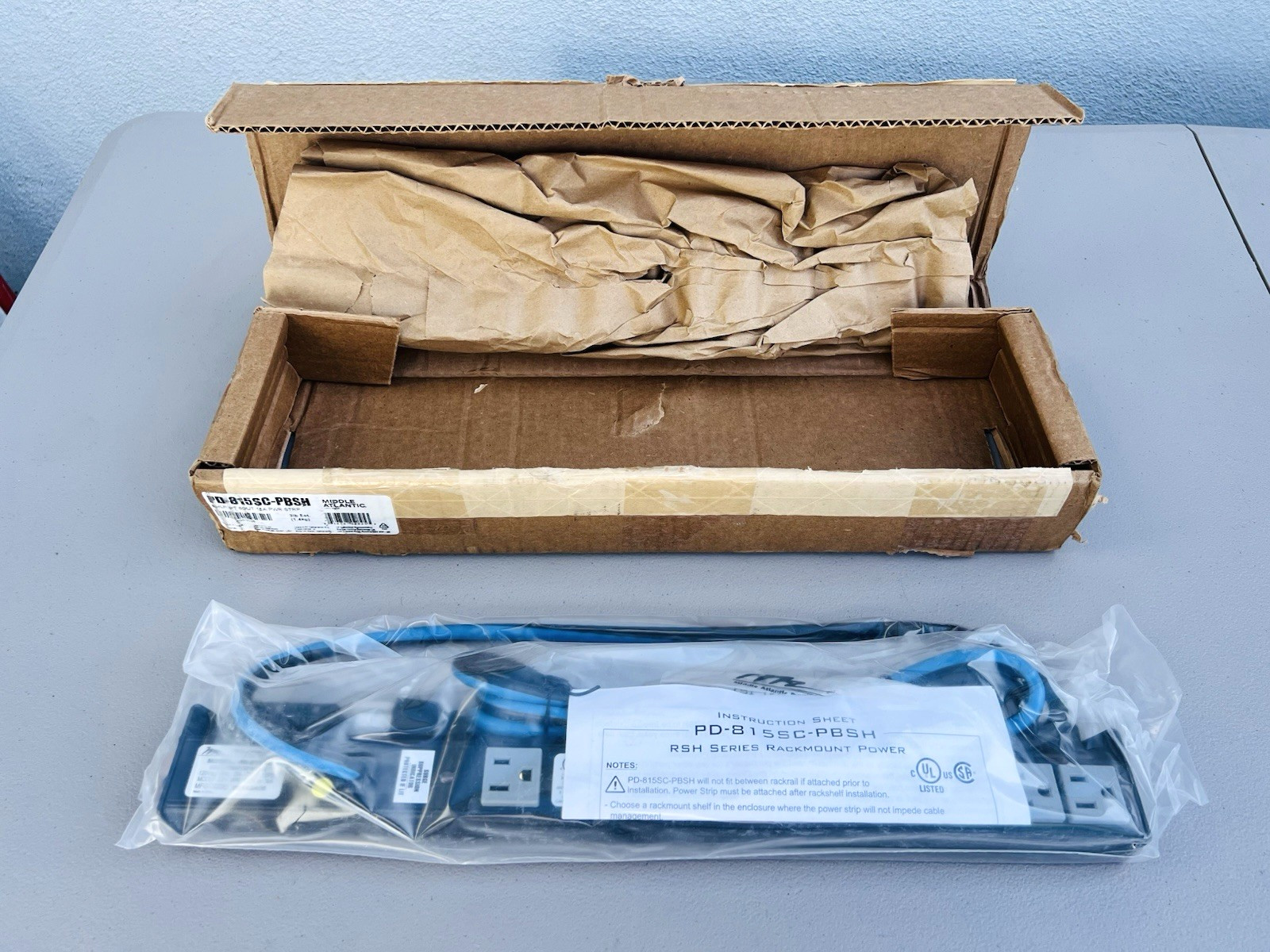 Middle Atlantic PD-815SC-PBSH Shelf Mount Power Strip 8-Outlet 15A Middle Atlantic PD-815SC-PBSH Shelf Mount Power Strip 8-Outlet 15A