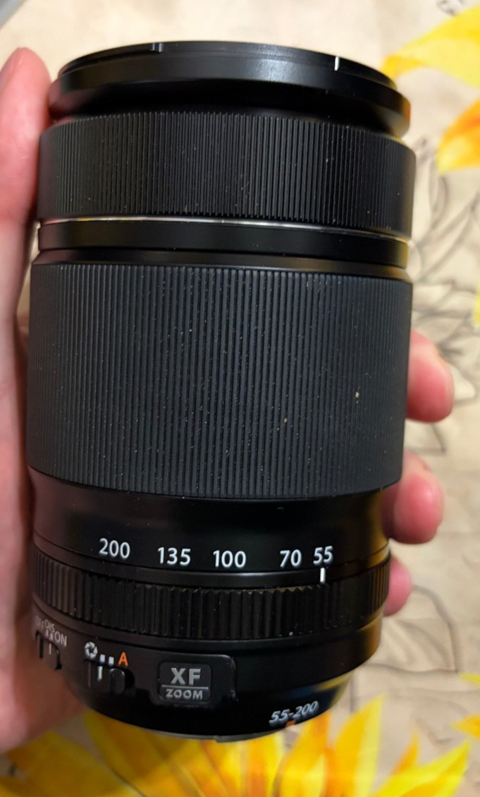 Fujifilm Fujinon XF 55-200mm f/3.5-4.8 R LM OIS Lens Fujifilm X-Mount Lens Fujifilm Fujinon XF 55-200mm f/3.5-4.8 R LM OIS Lens Fujifilm X-Mount Lens