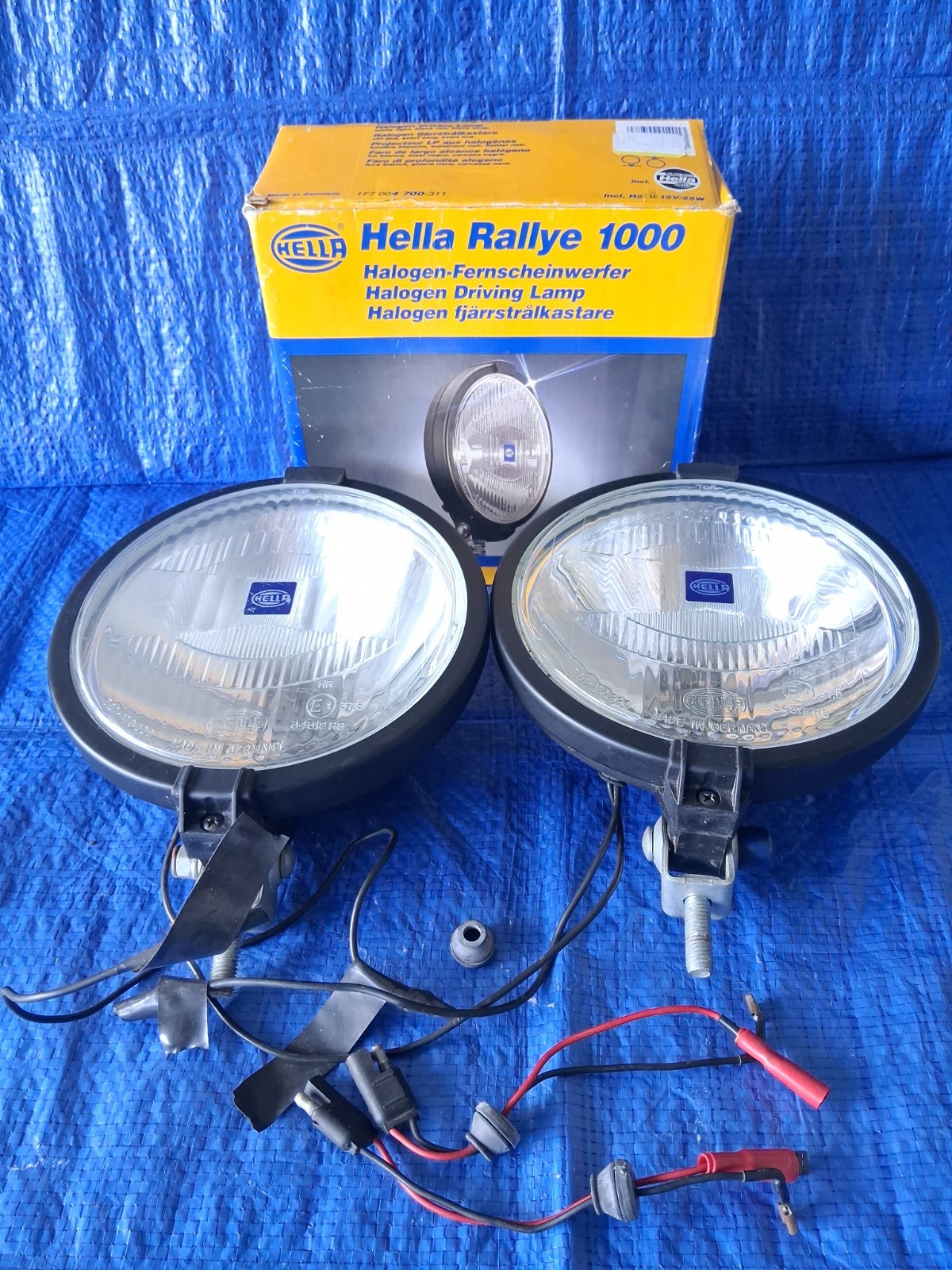 Hella Rallye 1000 HALOGEN DRIVING LAMPS (Pre-Owned Pair) For The Sporting Driver Hella Rallye 1000 HALOGEN DRIVING LAMPS (Pre-Owned Pair) For The Sporting Driver
