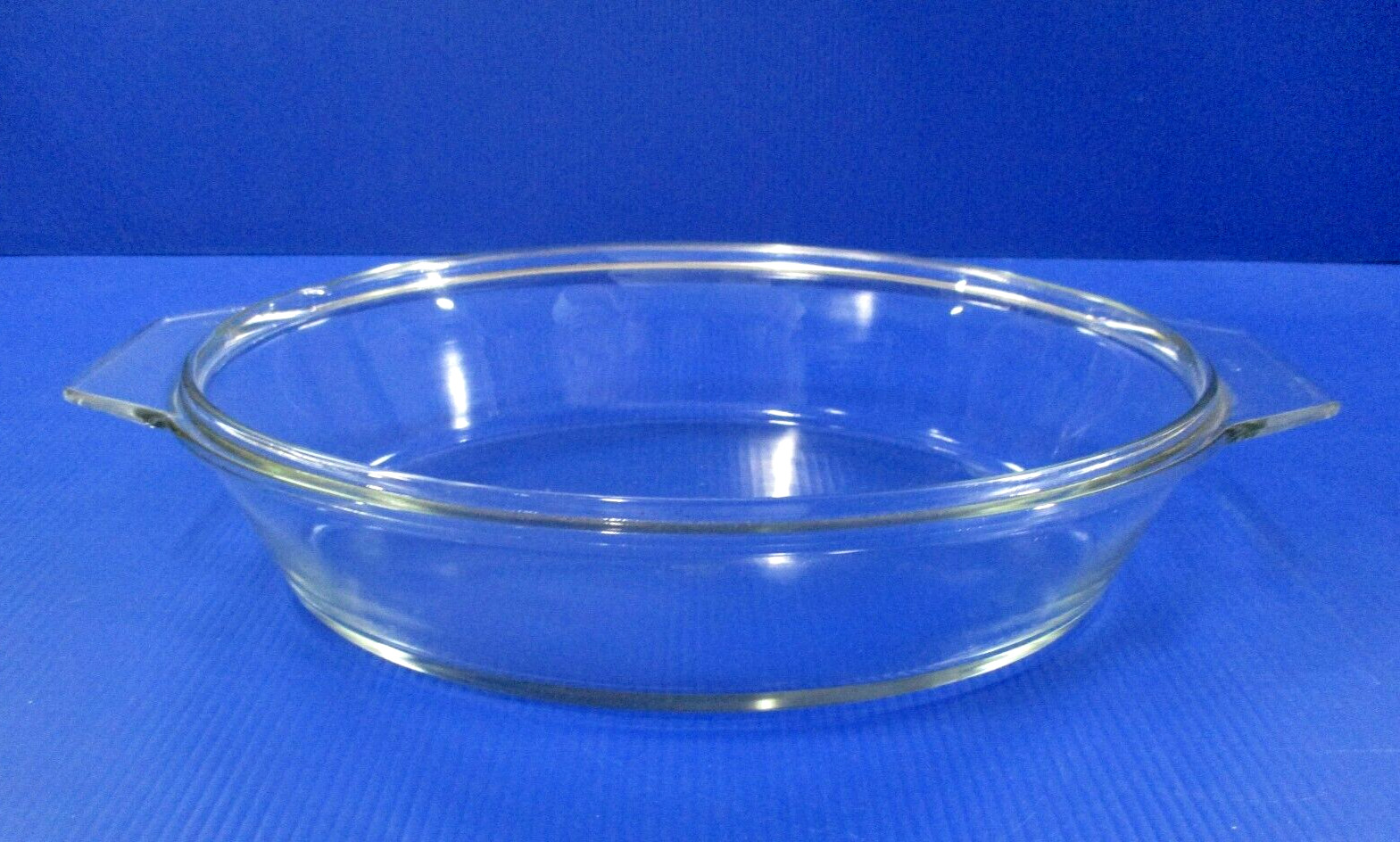 JAJ English Pyrex Glass Casserole Baking Dish #128 Holds 2 Litres 33cm x 23cm