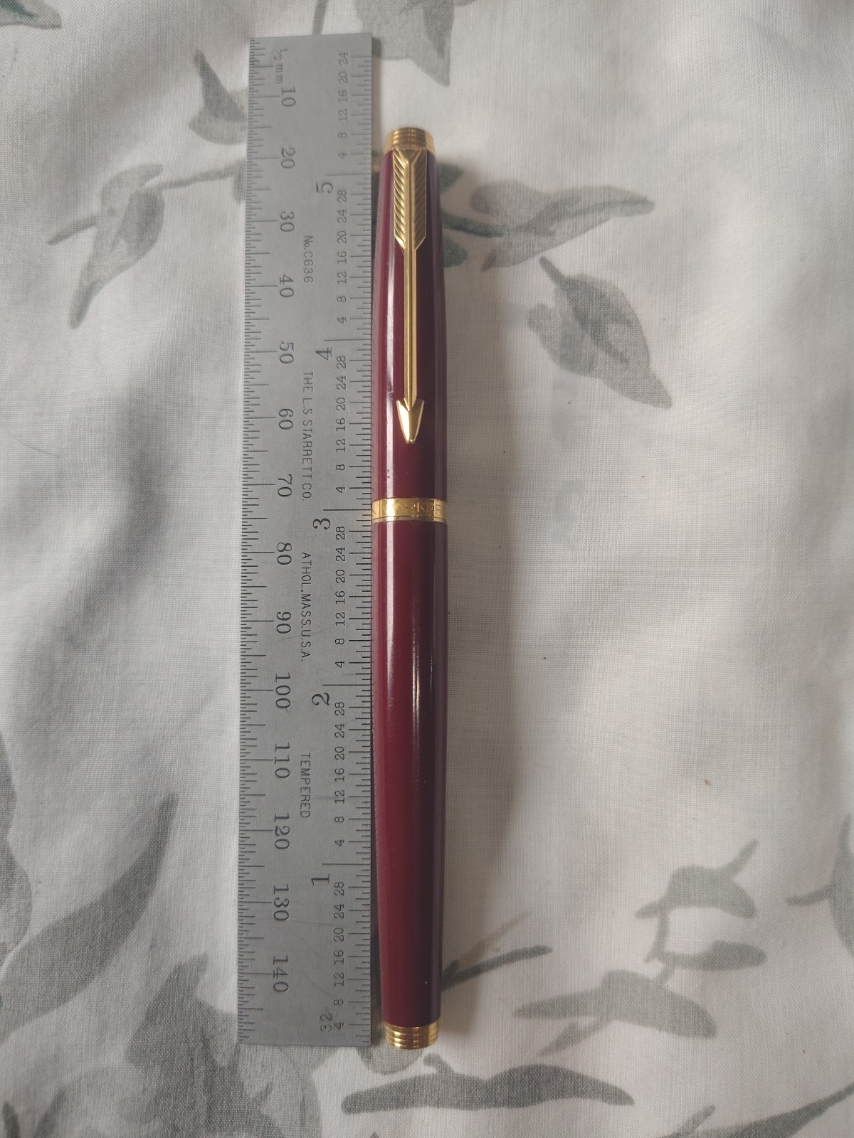 Parker 75 Glossy Bordeaux Extra Fine 18k Gold Nib Fountain Pen Made In France Parker 75 Glossy Bordeaux Extra Fine 18k Gold Nib Fountain Pen Made In France