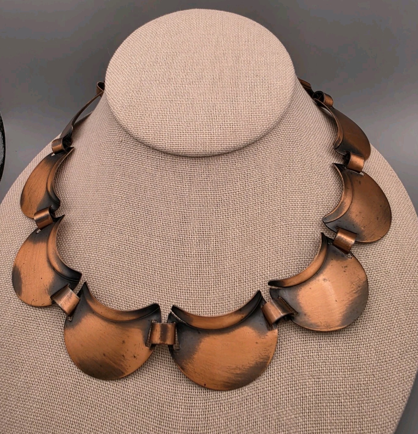 Vtg Copper Scalloped Panel Necklace Boho MCM 16.75\ Vtg Copper Scalloped Panel Necklace Boho MCM 16.75\