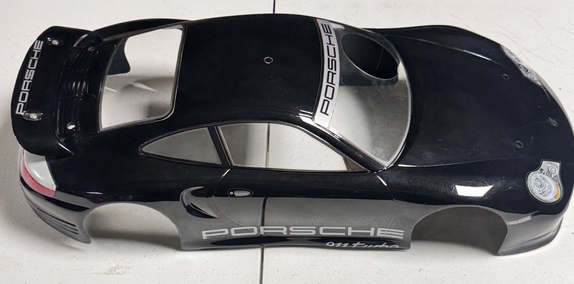 HPI Super Nitro RS4 Porsche Body. EXCELLENT COMDITION READ DESCRIPTION LOOK