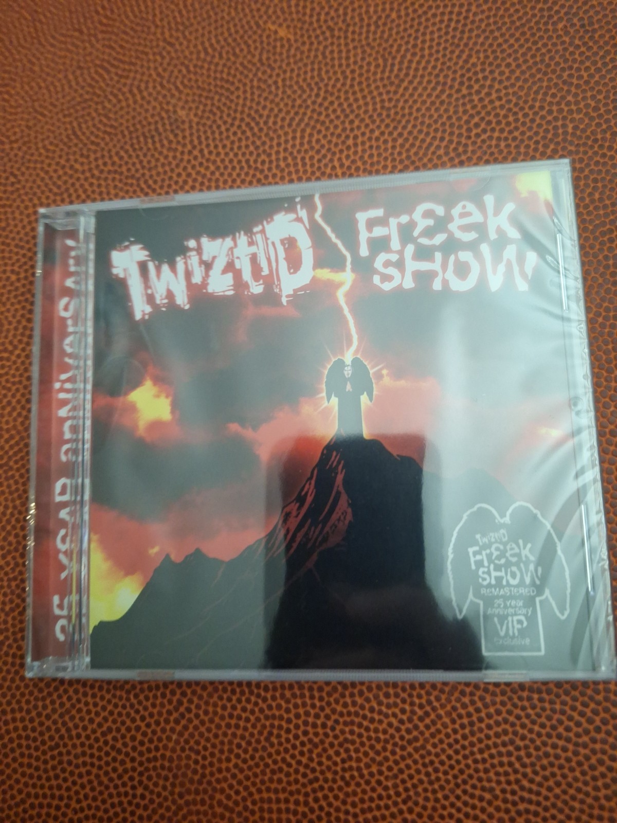 NEW CD Twiztid HOK 2025 FREEK SHOW 25 YEAR EXCLUSIVE VIP NEW NEW CD Twiztid HOK 2025 FREEK SHOW 25 YEAR EXCLUSIVE VIP NEW