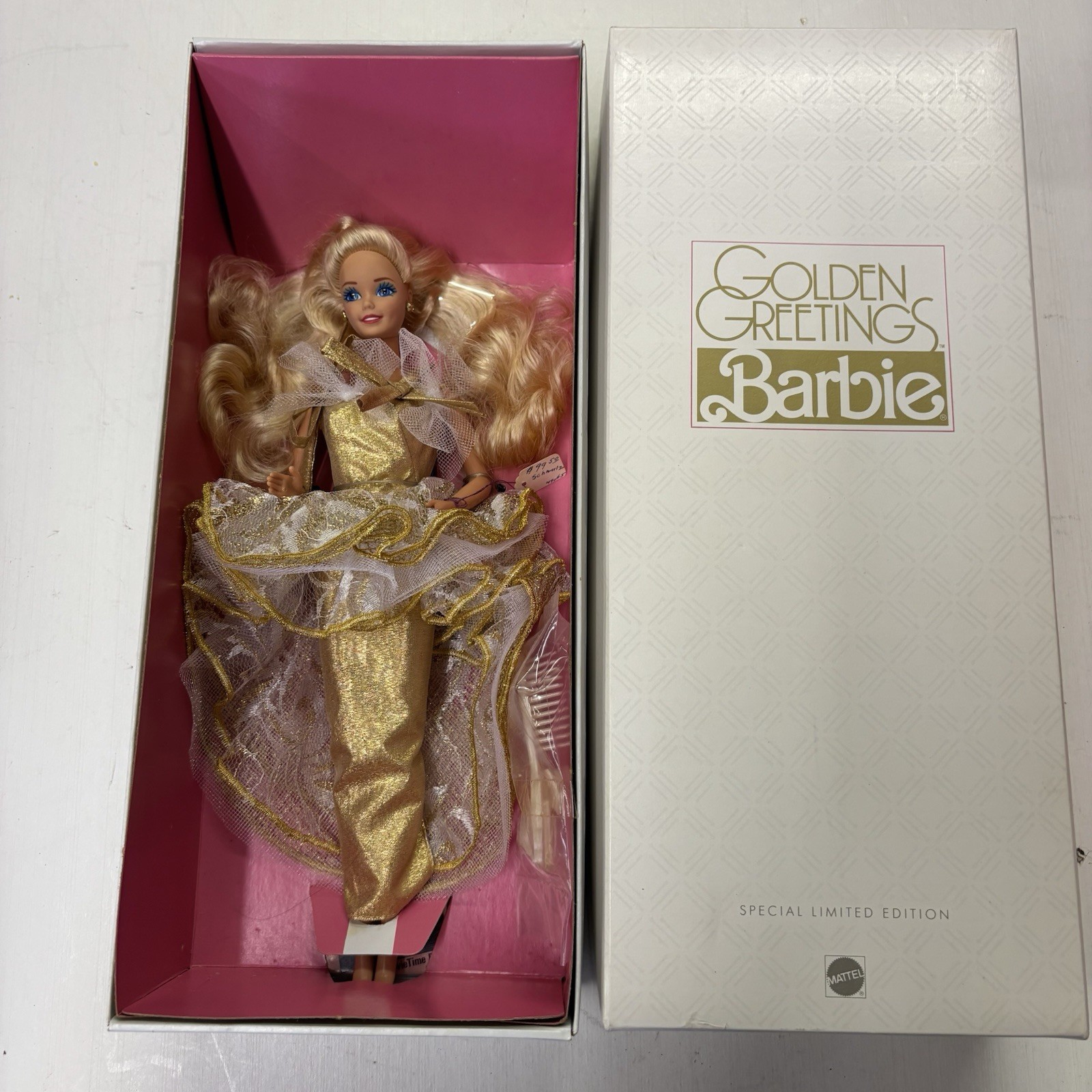 Awesome 1989 Vintage FAO Schwarz Ltd Edition Barbie, Golden Greetings 7734, NIB Awesome 1989 Vintage FAO Schwarz Ltd Edition Barbie, Golden Greetings 7734, NIB