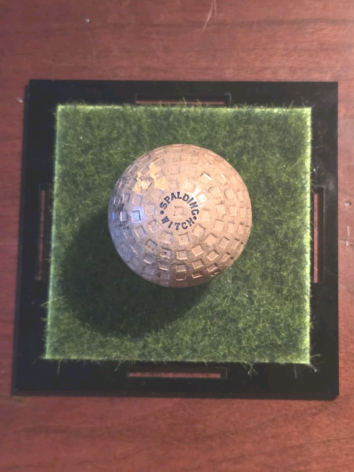 1915 VERY RARE SPALDING WITCH DIAMOND BASKET MESH GOLF BALL 1915 VERY RARE SPALDING WITCH DIAMOND BASKET MESH GOLF BALL