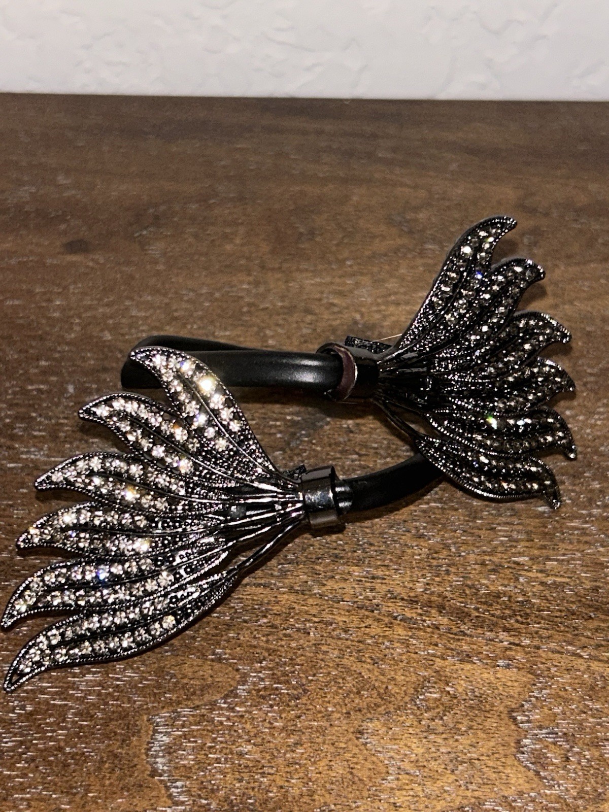 Handmade Adjustable Leather Wing Embellished Cuff Bracelet Size One Size Handmade Adjustable Leather Wing Embellished Cuff Bracelet Size One Size