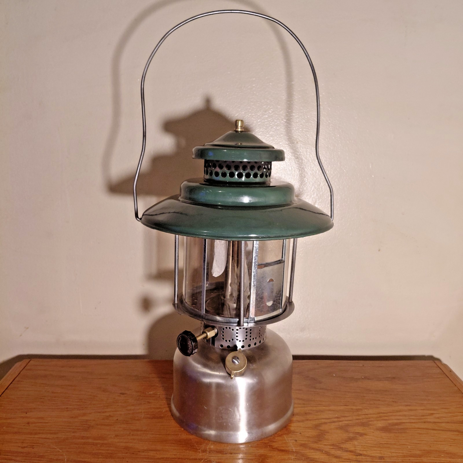 See Video, Working Vintage 1929 Coleman Quick-Lite L227 Double Mantle Lantern See Video, Working Vintage 1929 Coleman Quick-Lite L227 Double Mantle Lantern