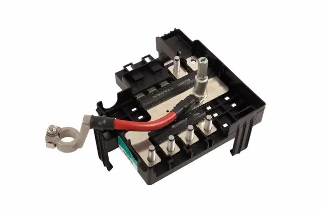 Genuine GM Battery Distribution Engine Compartment Fuse Block 84460794