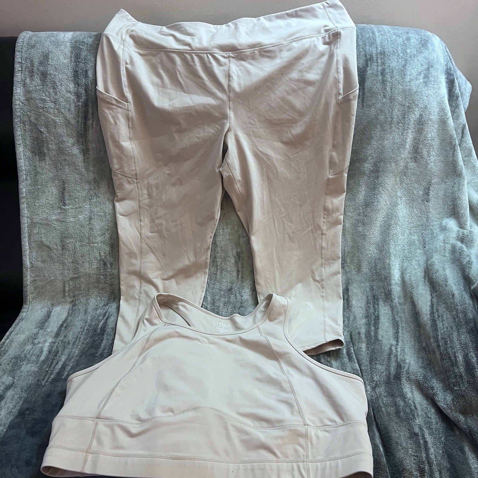 Torrid Tan Size 5 Two Piece Active Set Torrid Tan Size 5 Two Piece Active Set