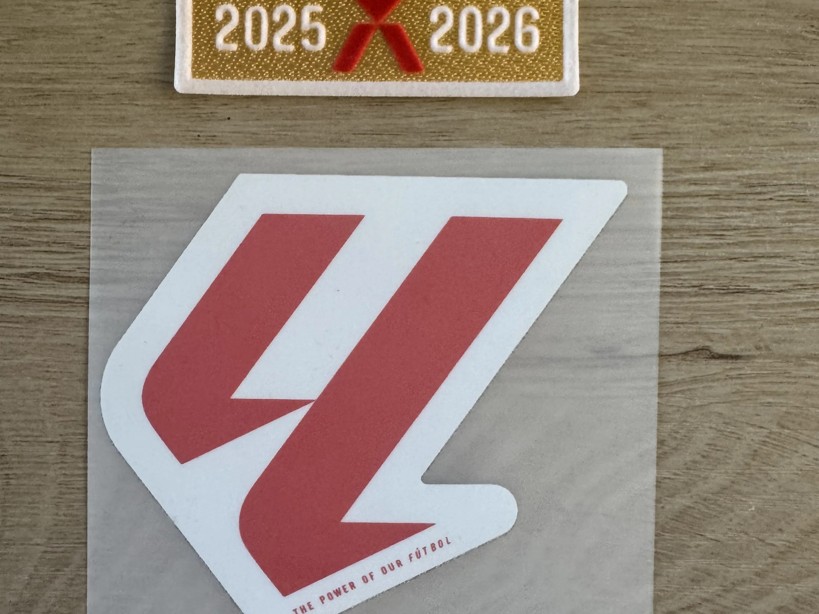 La Liga 2026/27 Patch + Champions 2025/26 Badge Set Barcelona Iron On Sleeve La Liga 2026/27 Patch + Champions 2025/26 Badge Set Barcelona Iron On Sleeve
