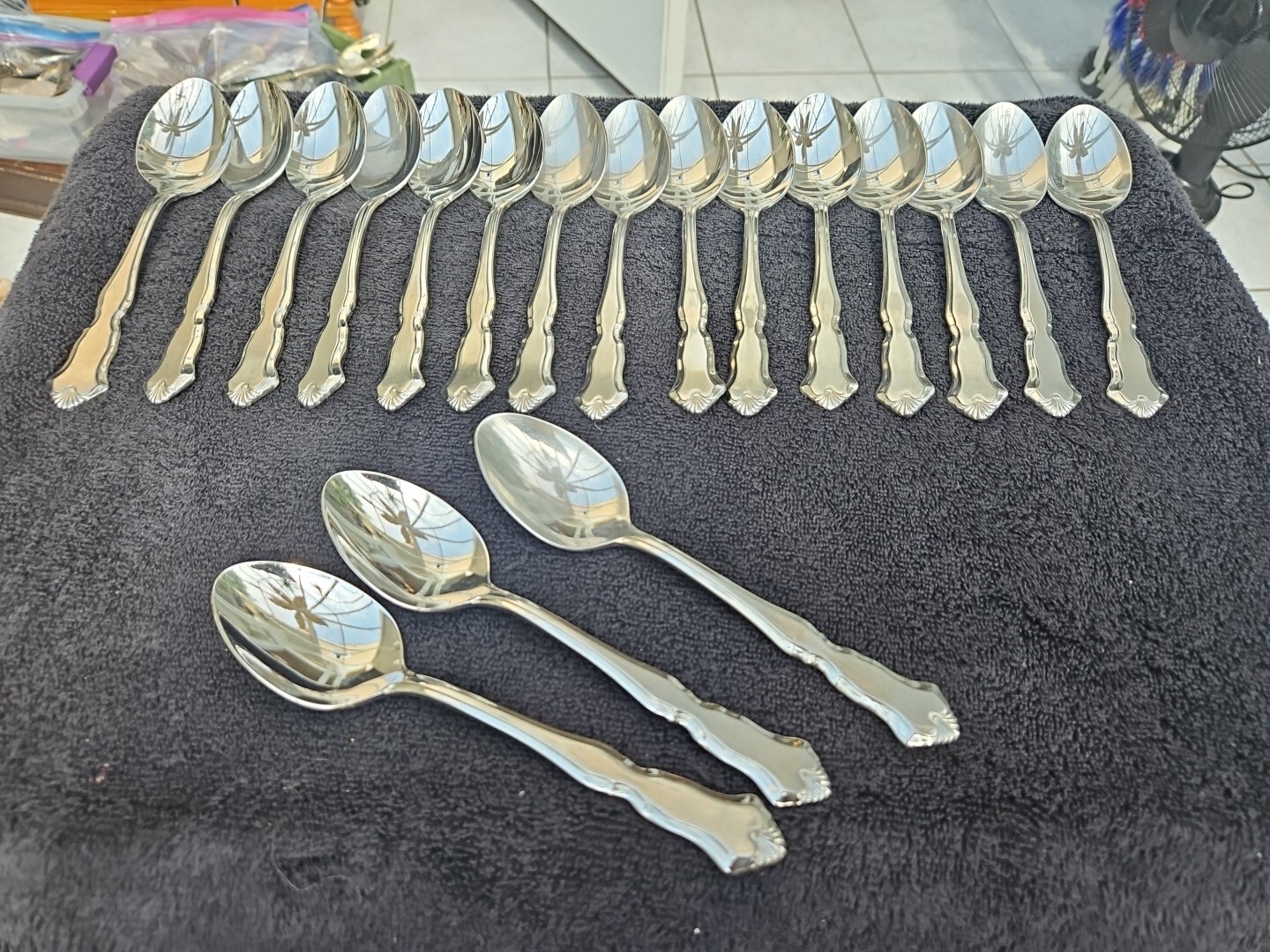 VTG Wallace 18/10 Stainless Steel Flatware RARE CHADWICK DISCONTINUED 18 Spoons