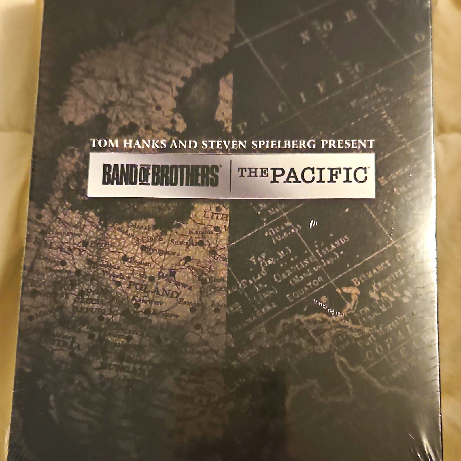 HBO Home Video Band of Brothers / The Pacific Complete Mini-Series DVD Box Set