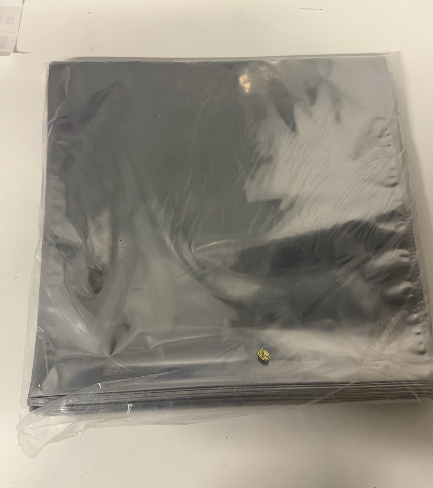 200 PCS Anti-Static 12” X 16” Translucent Open Top Bags for Electronics Shield 200 PCS Anti-Static 12” X 16” Translucent Open Top Bags for Electronics Shield