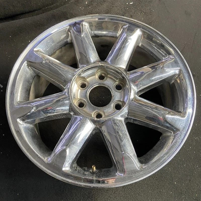 2007-2014 GMC Yukon 20x8-1/2 8 -Spoke Wheel Rim Covered Lugs OEM With Warranty