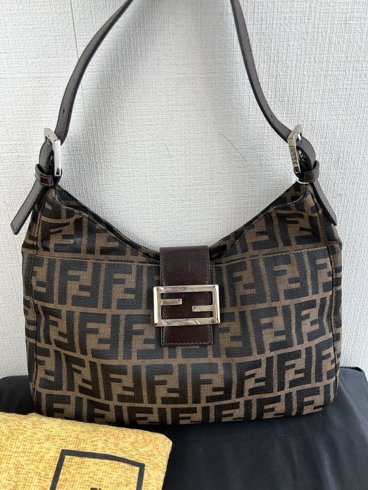 Auth Fendi Canvas Brown Zucca Mamma Baguette Shoulder Bag SHW Rank A-