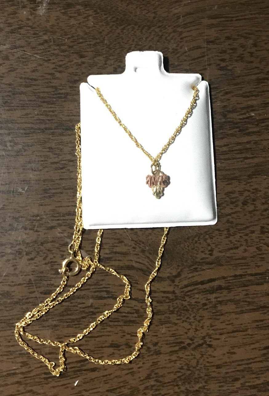 Stamper Vintage 10K Black Hills Gold Dainty Pendant Leaves With Chain NOS Stamper Vintage 10K Black Hills Gold Dainty Pendant Leaves With Chain NOS
