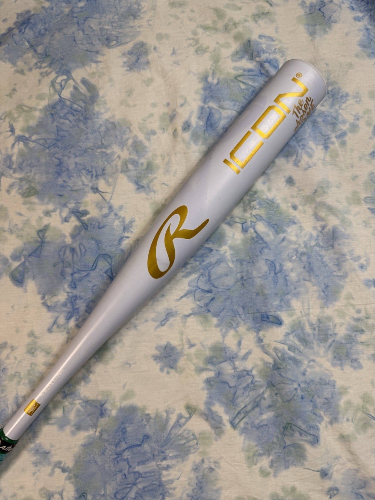 2026 Rawlings ICON THE CHOSEN ONE Composite BBCOR Bat 32in 29oz (-3) 2026 Rawlings ICON THE CHOSEN ONE Composite BBCOR Bat 32in 29oz (-3)