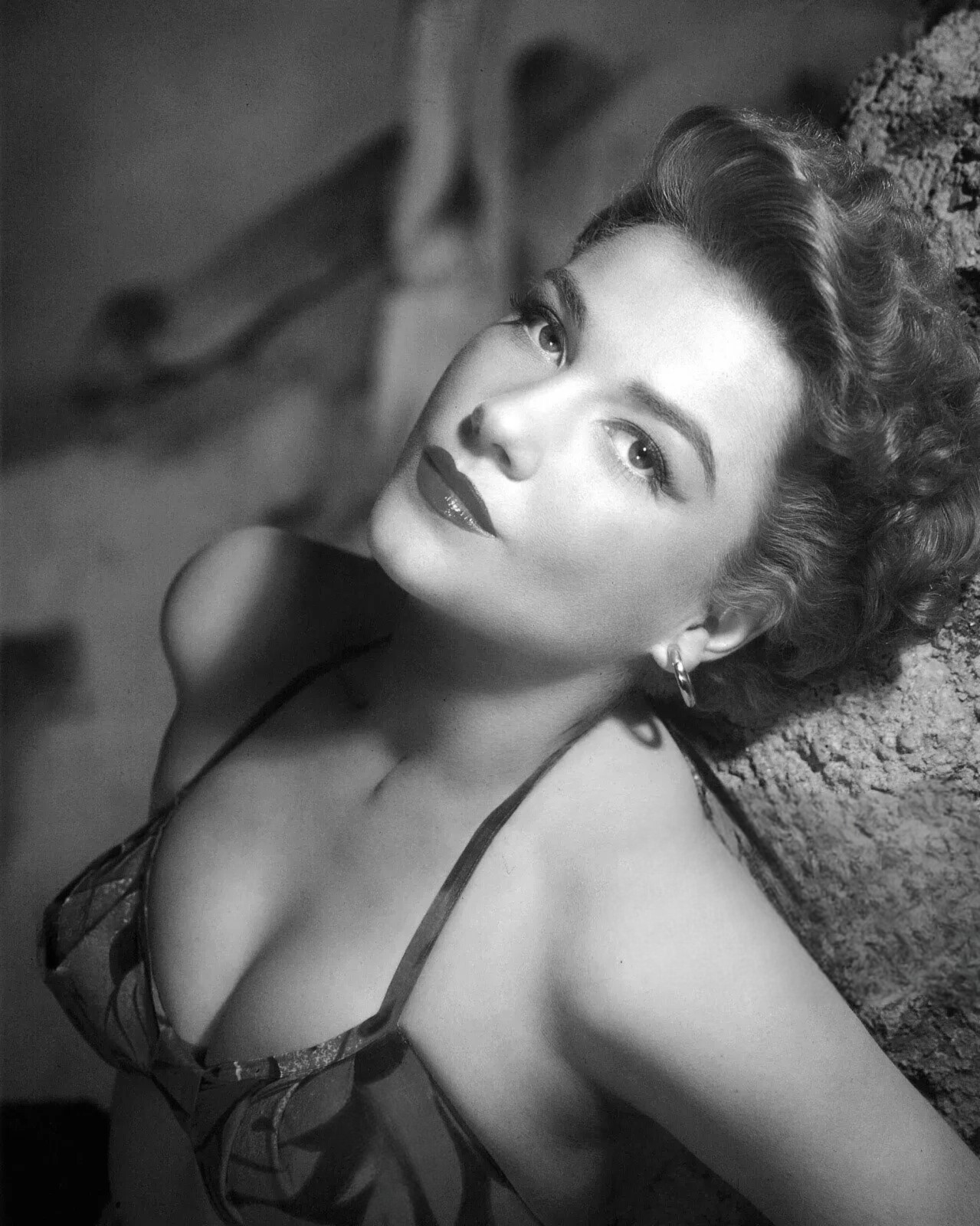 Anne Baxter 5x7 Photo - No white or black borders (30 Different Photos) Anne Baxter 5x7 Photo - No white or black borders (30 Different Photos)