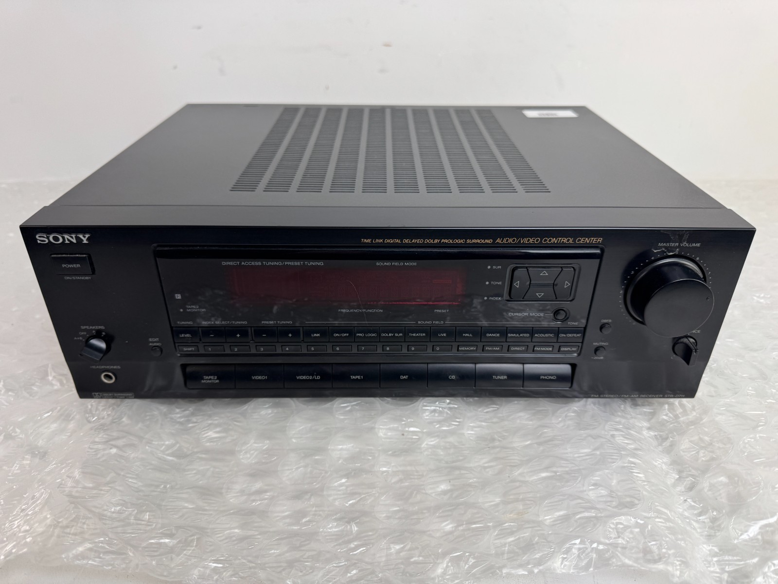 Sony STR-D711 FM Stereo/FM-AM Audio/Video Receiver #DO Sony STR-D711 FM Stereo/FM-AM Audio/Video Receiver #DO