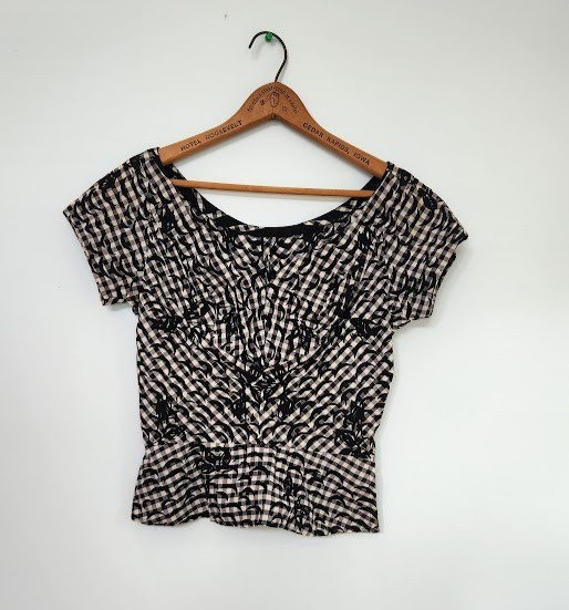 Vintage 1930s 1940s Cotton Blouse Peplum Sweetheart Neckline Small Moons Leaves Vintage 1930s 1940s Cotton Blouse Peplum Sweetheart Neckline Small Moons Leaves