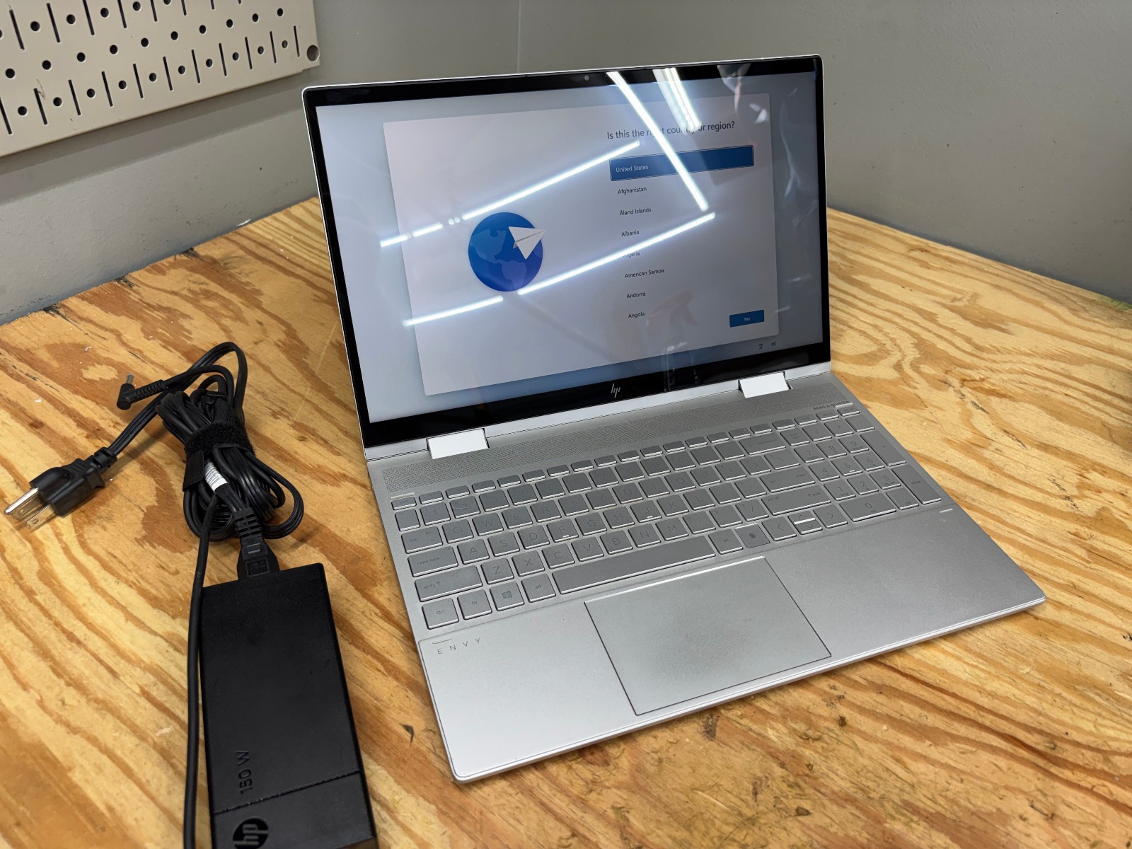 HP ENVY x360 15.6\