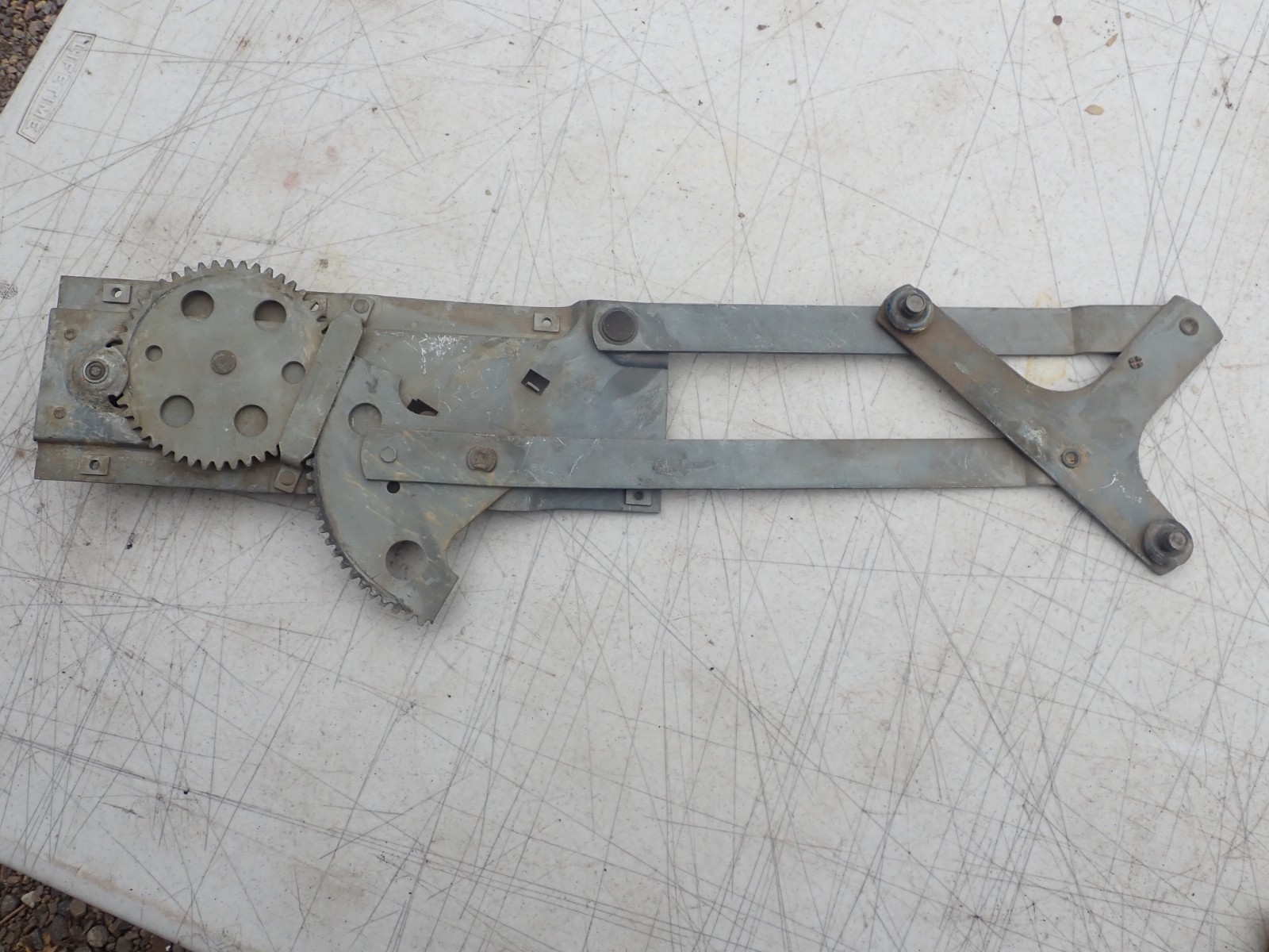 1948 - 1953 Dodge Truck Door WINDOW REGULATOR LH Drivers Side Original Mopar 1948 - 1953 Dodge Truck Door WINDOW REGULATOR LH Drivers Side Original Mopar