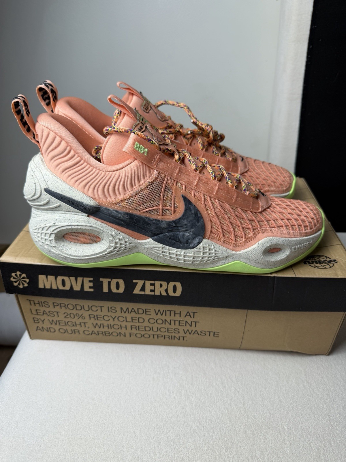 Nike Men’s Cosmic Unity \ Nike Men’s Cosmic Unity \